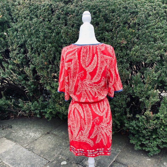 TRACY REESE**Red Silk Dress**Petite $298 - Picture 6 of 7